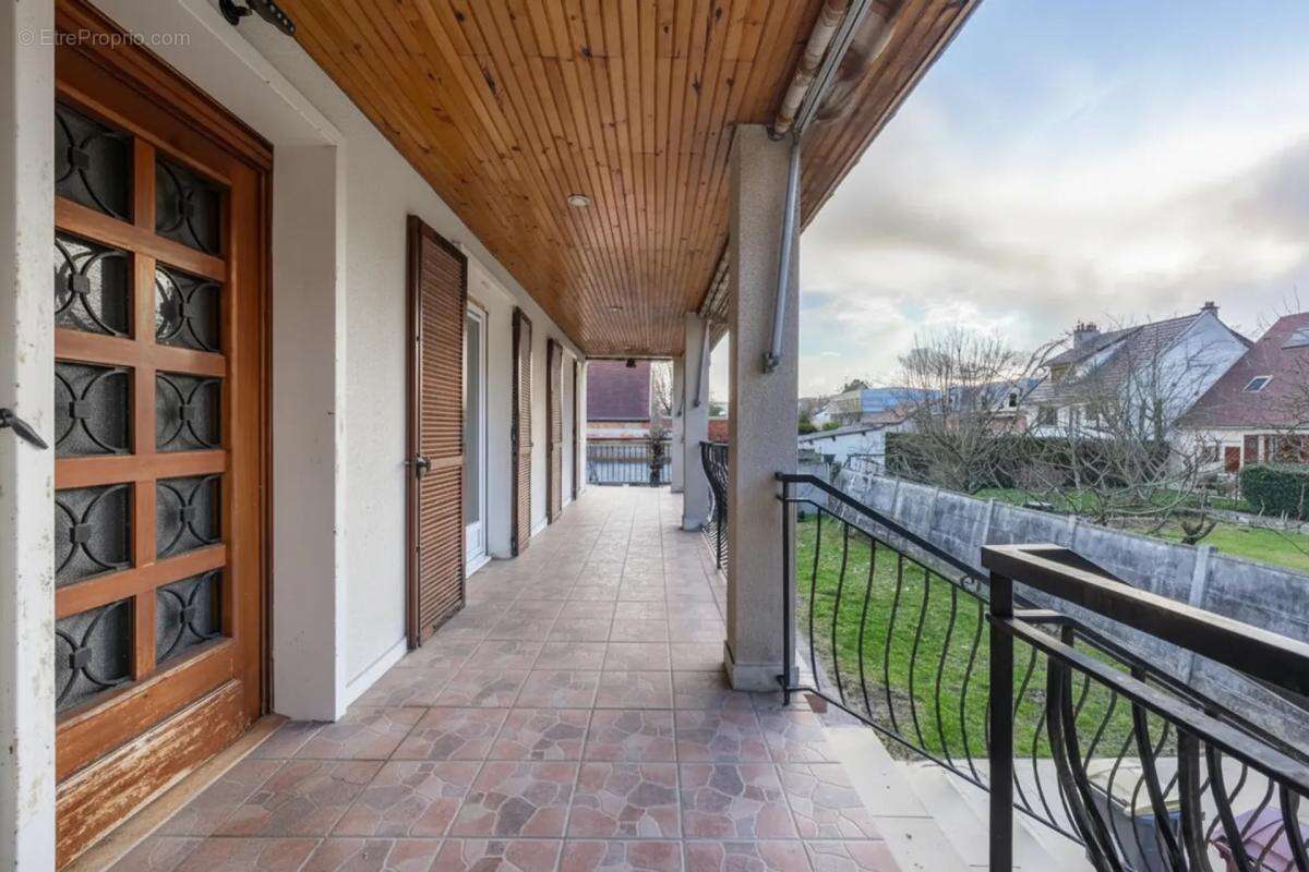 Appartement à CHELLES