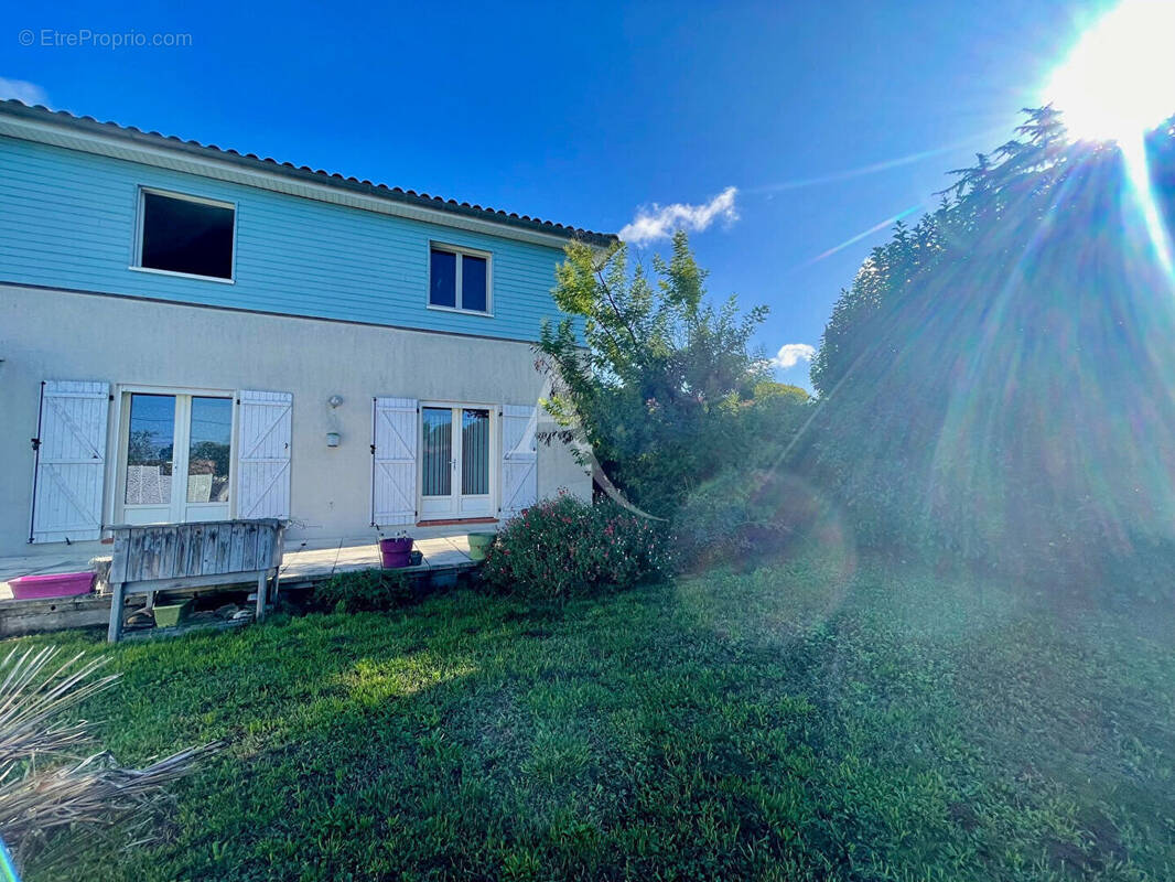 Maison à L&#039;ISLE-JOURDAIN