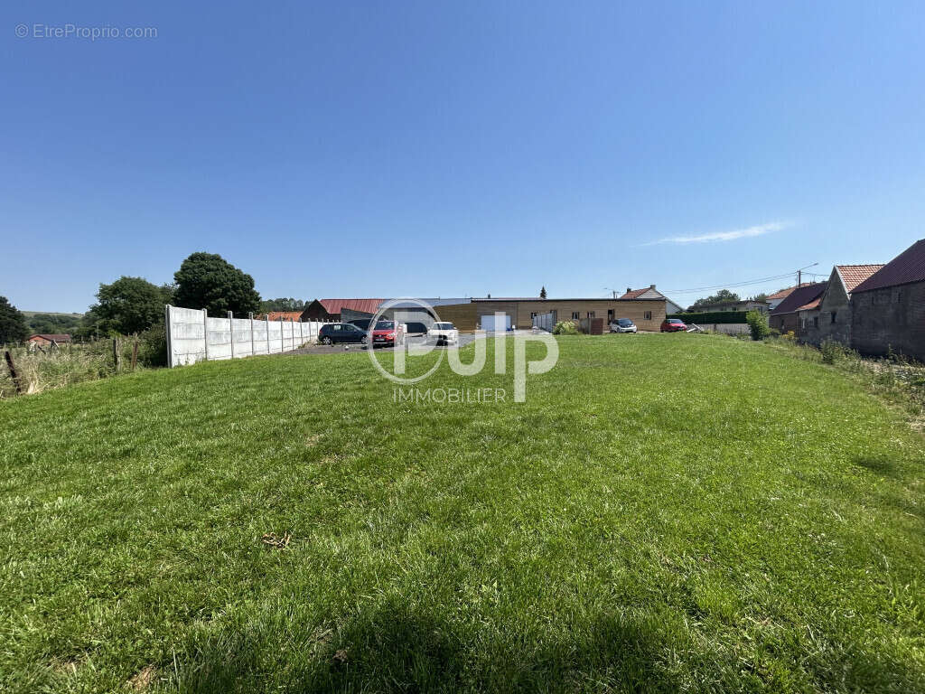 Appartement à MAGNICOURT-EN-COMTE