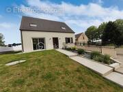 Maison à SAINT-WITZ