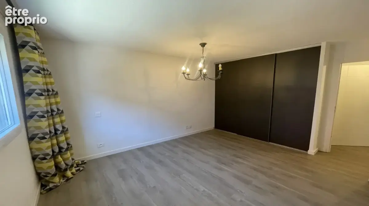 Sète, centre ville, appartement T2 de 60m2 avec terrasse, - photo 9