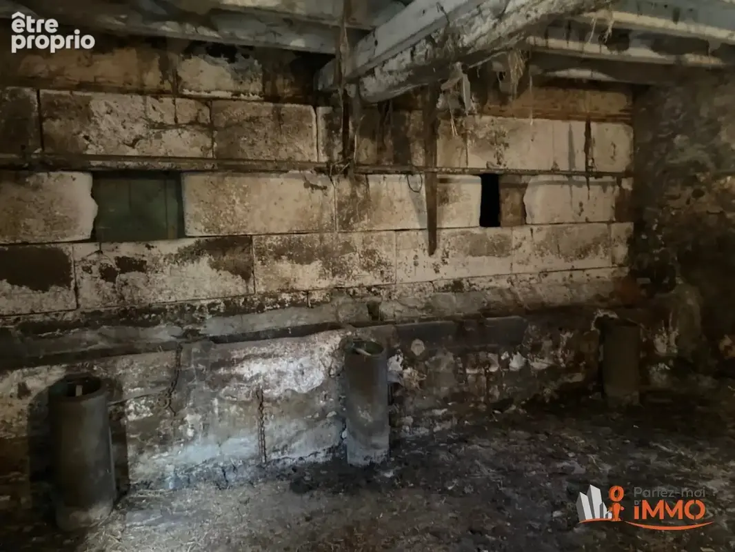 Ancienne ferme avec dépendances attenantes - photo 15