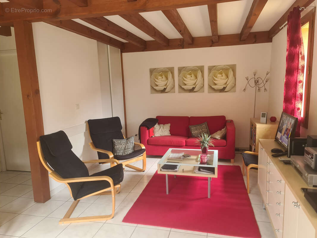 Maison à SAINT-JULIEN-EN-BORN