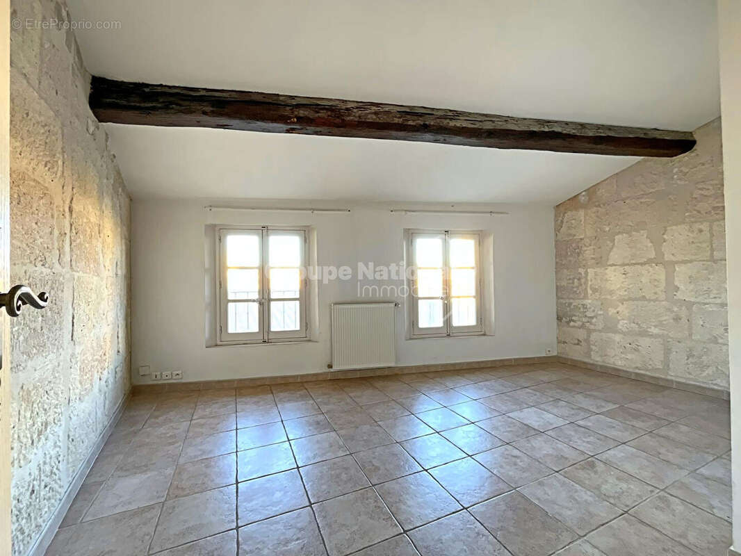 Appartement à ARLES