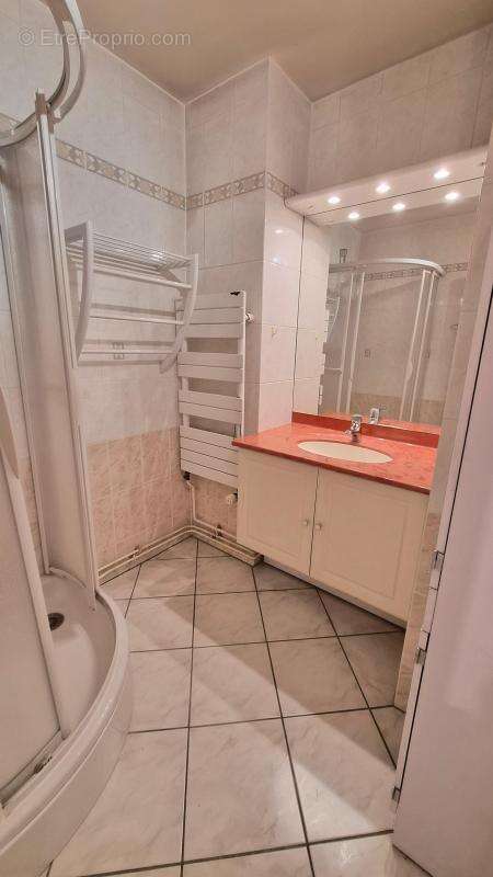 Appartement à SAINT-GERMAIN-LES-ARPAJON