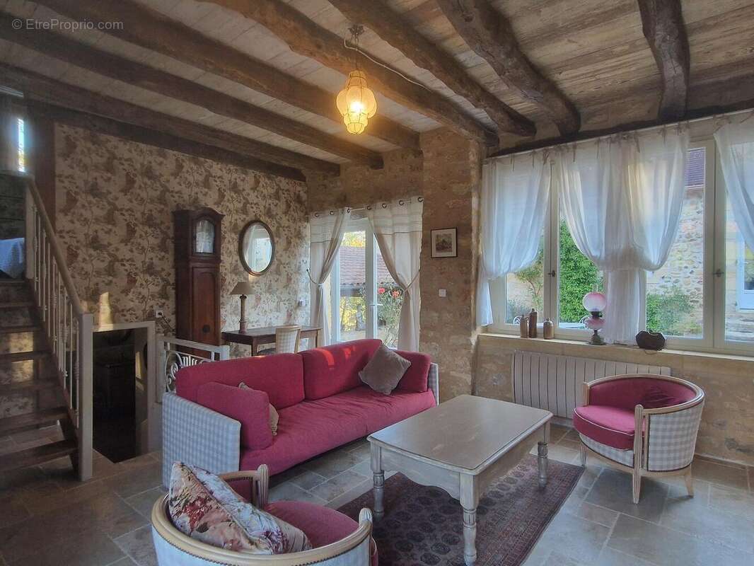 20251017094638 - Maison à TAMNIES