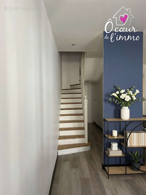 Maison 87 m² à Cholet  - photo 2