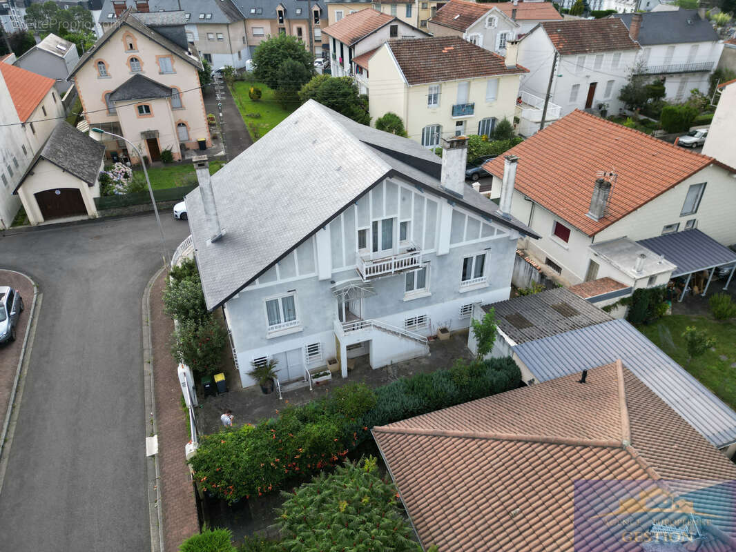 Maison à LOURDES