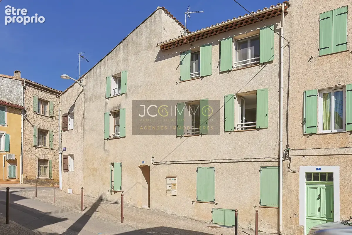 Appartement à GONFARON
