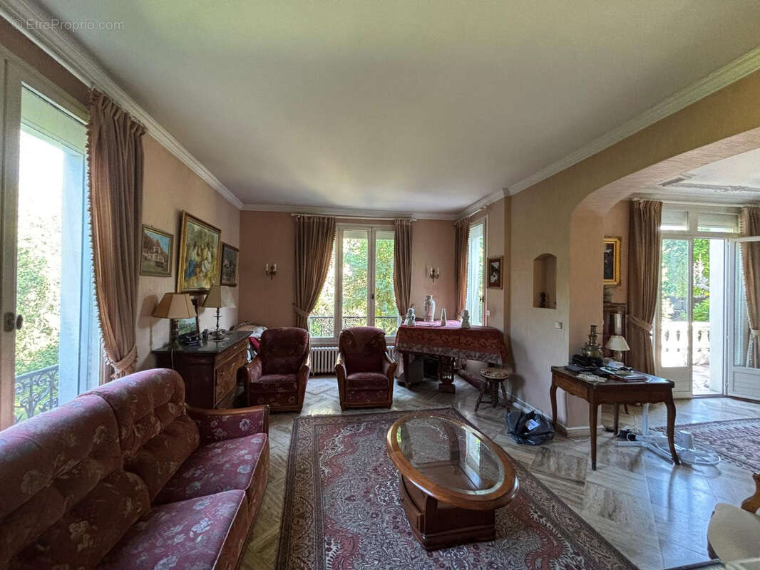 Maison à RUEIL-MALMAISON