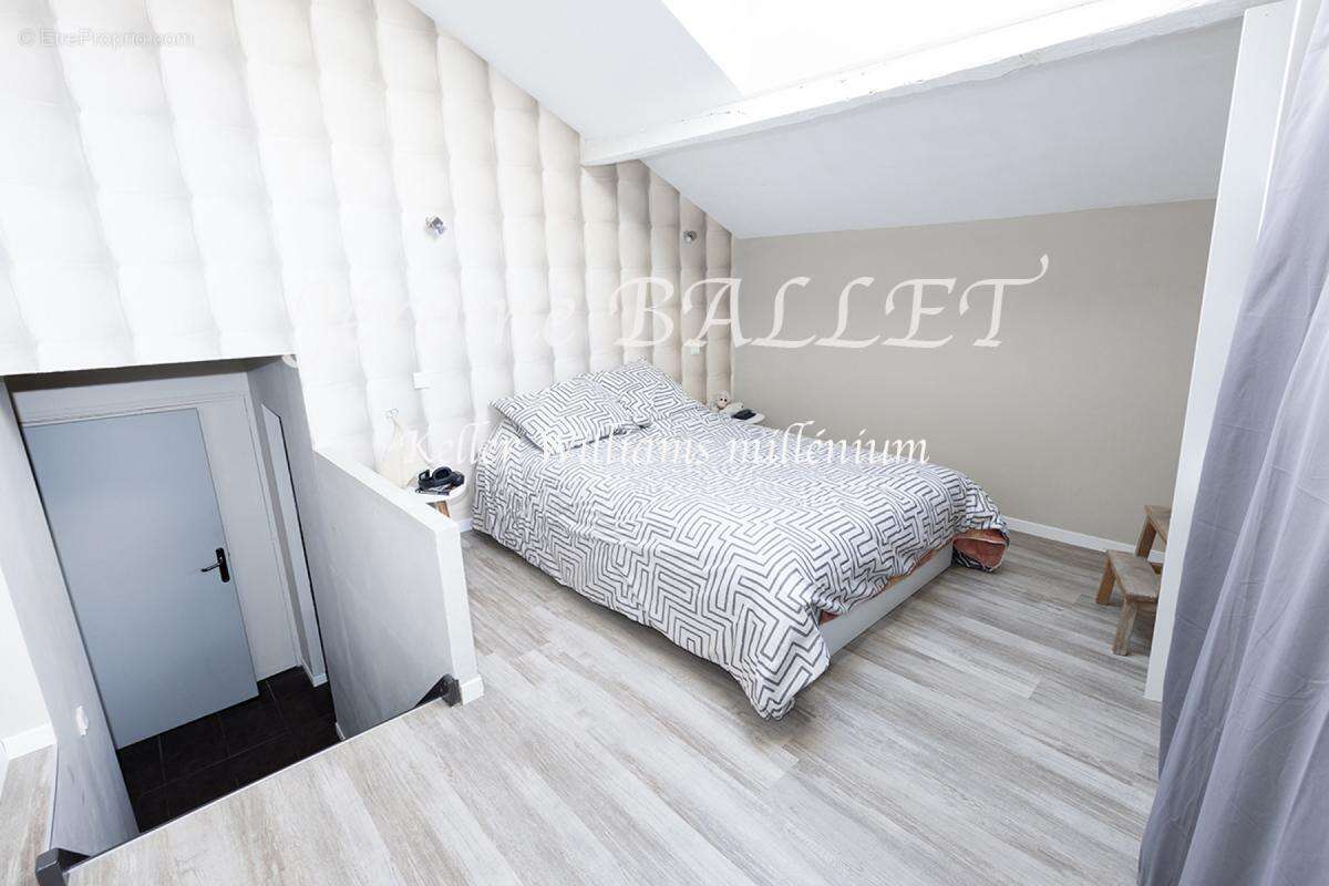 Maison à POULAN-POUZOLS