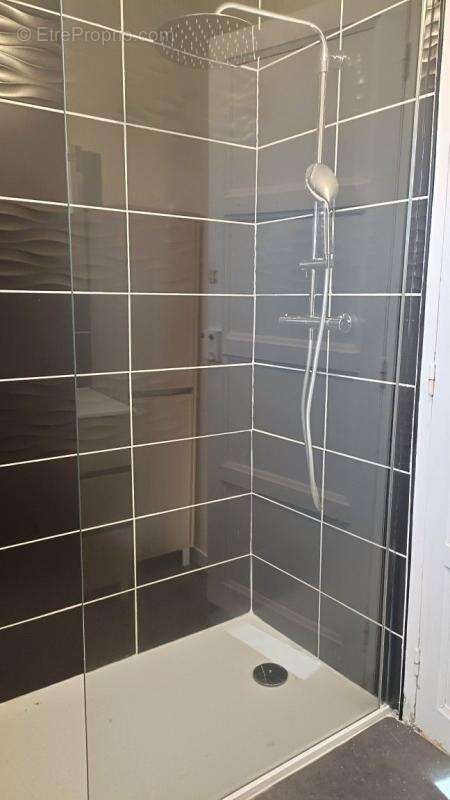 Maison à MEZIDON-CANON