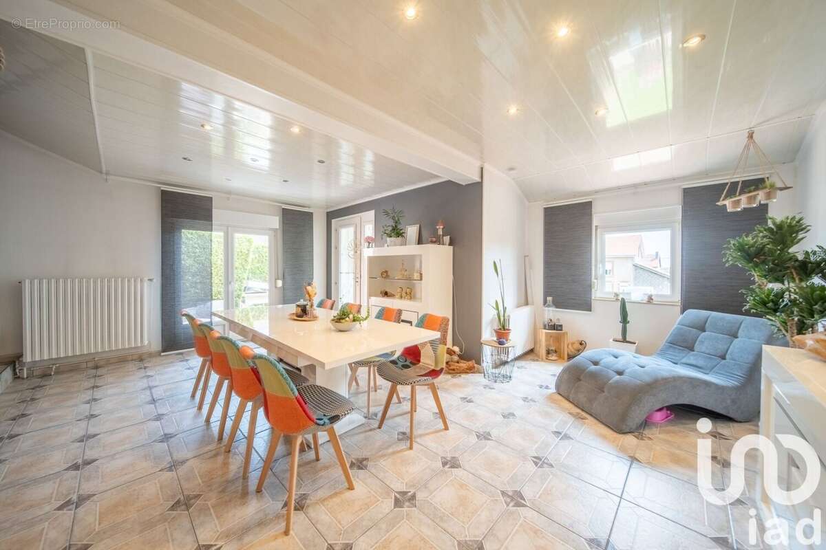 Photo 4 - Maison à CRUSNES