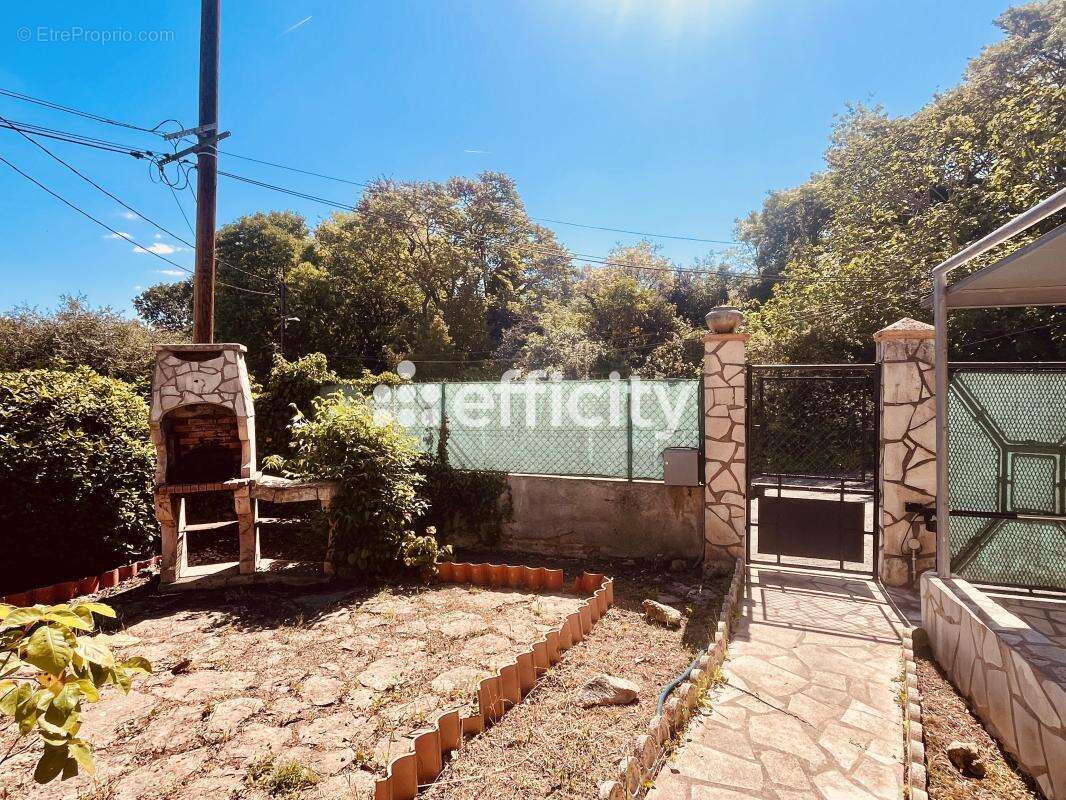 Maison à MARSEILLE-12E
