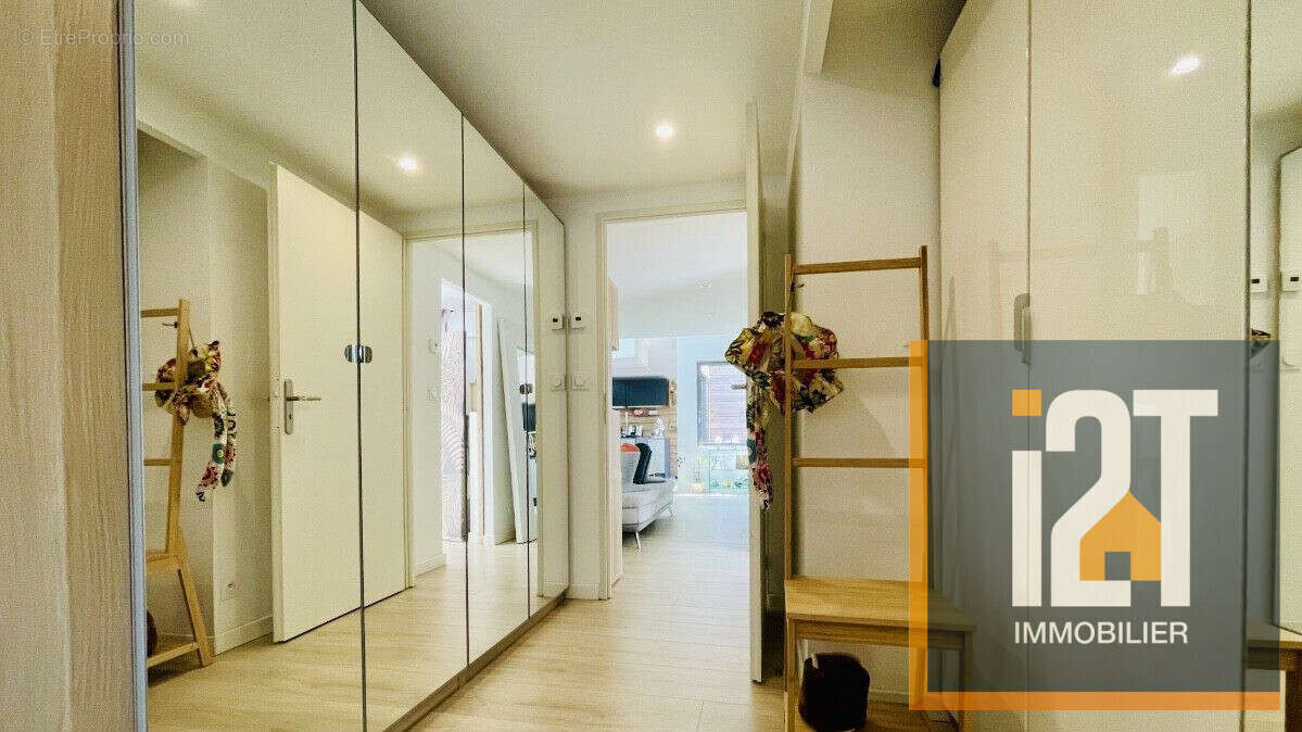 Appartement 156 m² à Nimes  - photo 8