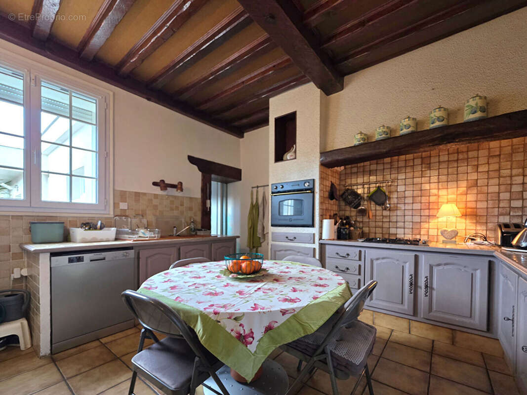 Maison à ROMANS-SUR-ISERE