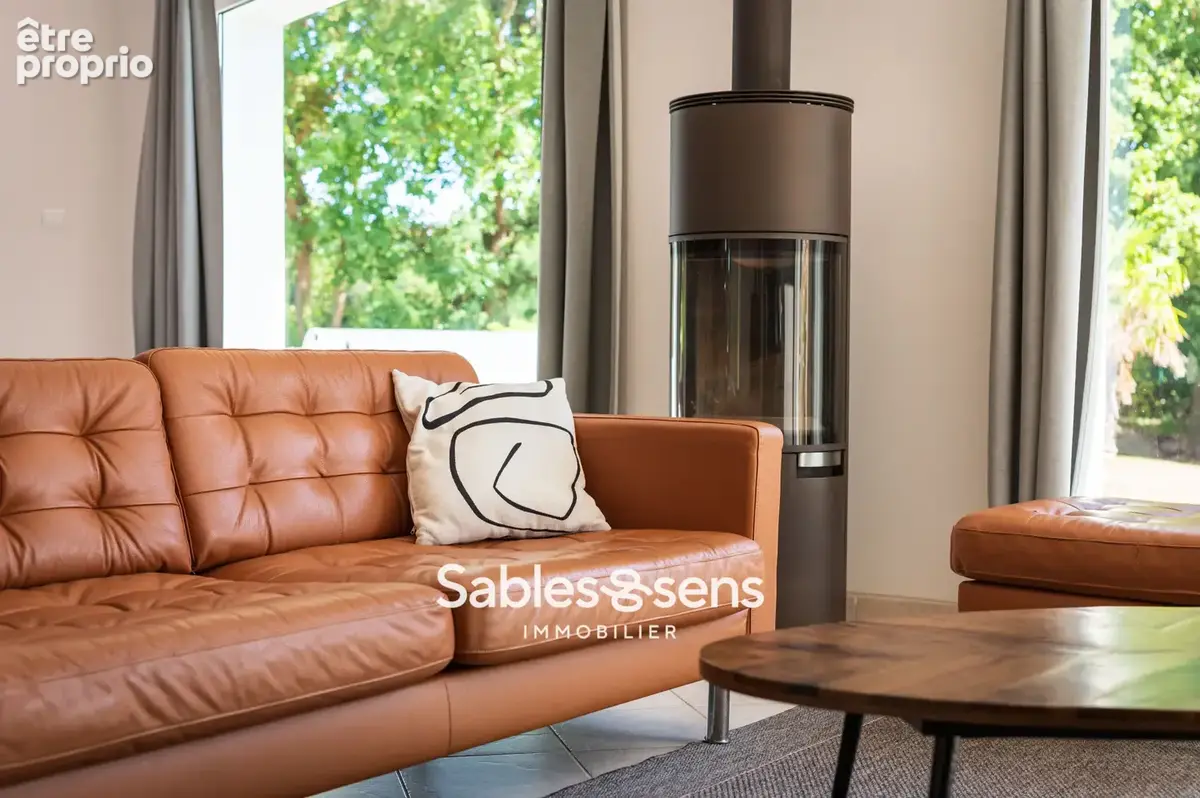 Maison T6 sur la commune de Sainte-Foy - photo 6