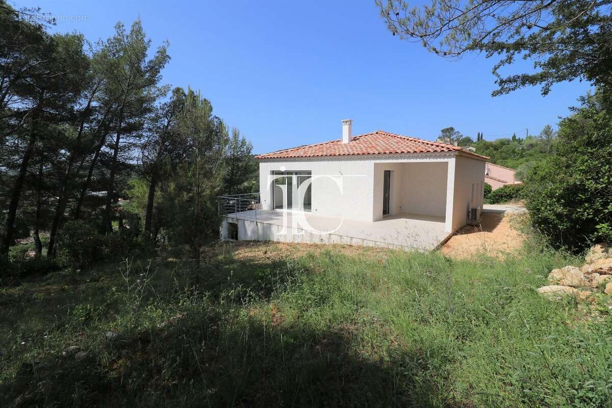 Maison à SAINT-AMBROIX