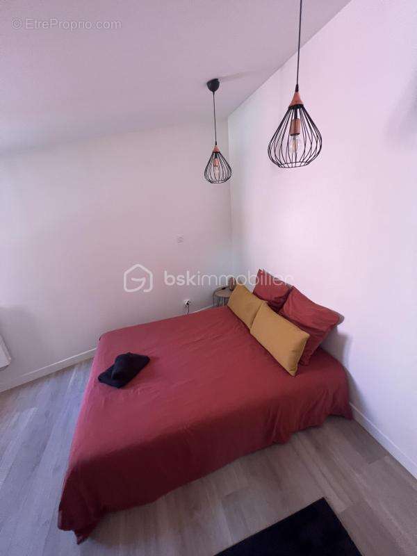 Maison à MONTELIMAR