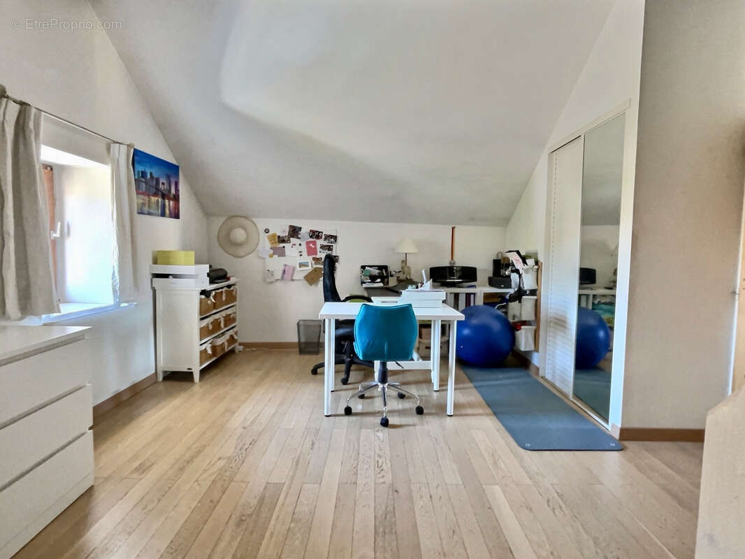 Maison à DIVONNE-LES-BAINS