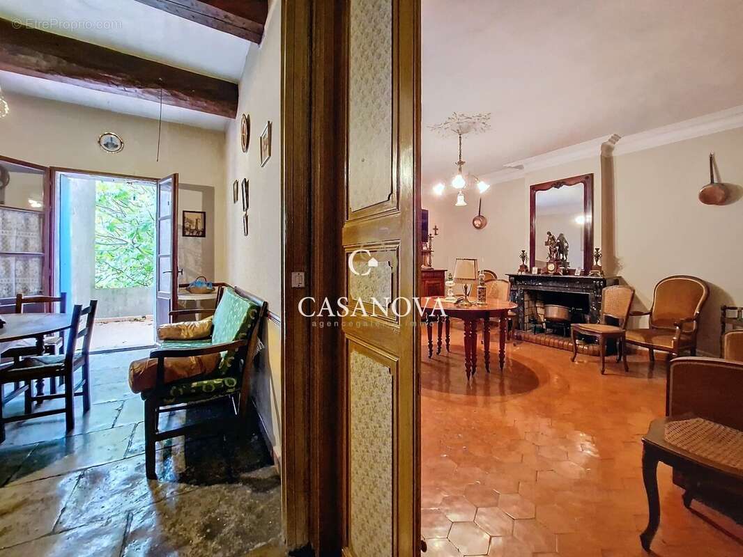 Maison à PEZENAS