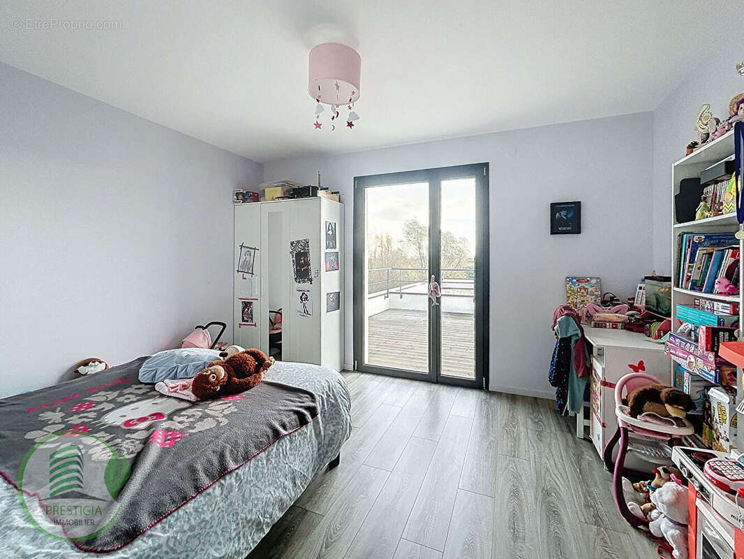 Maison à ORMES
