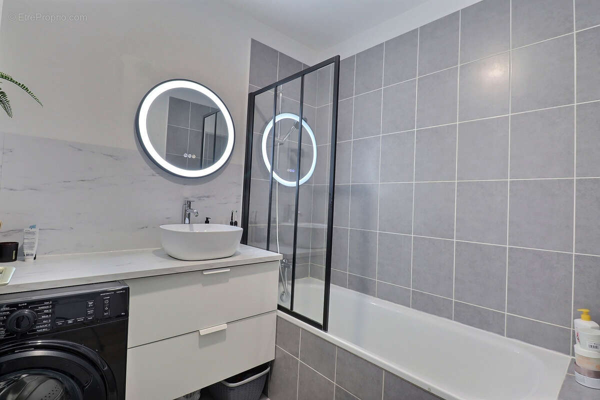 Appartement à JACOU