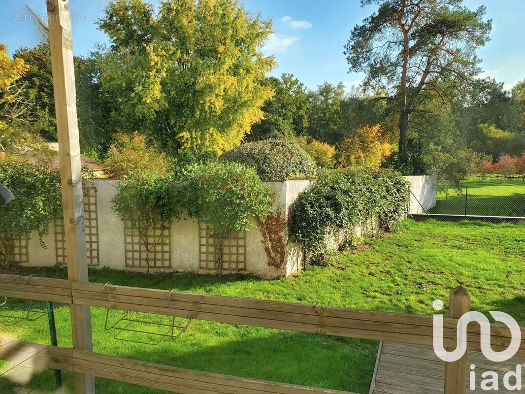 Photo 5 - Maison à POIGNY-LA-FORET