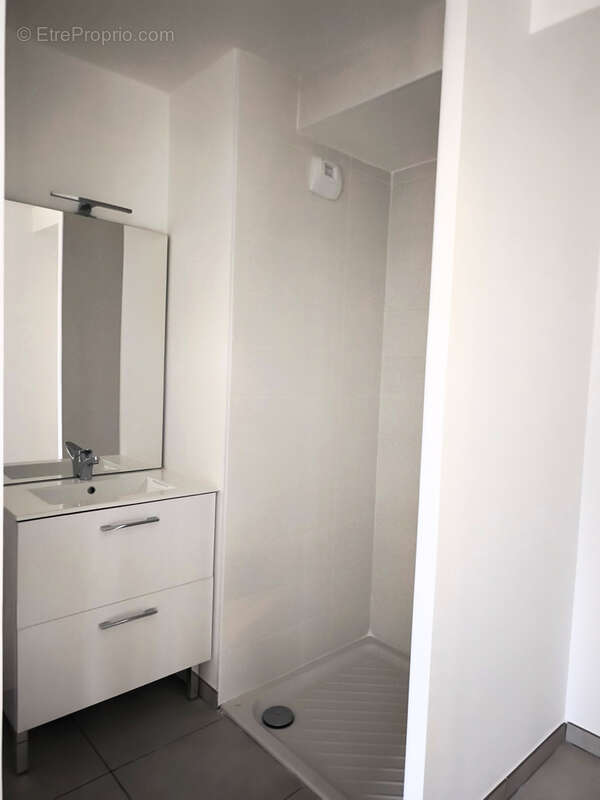 Appartement à RILLIEUX-LA-PAPE