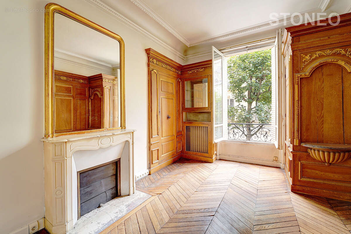 Appartement à PARIS-6E