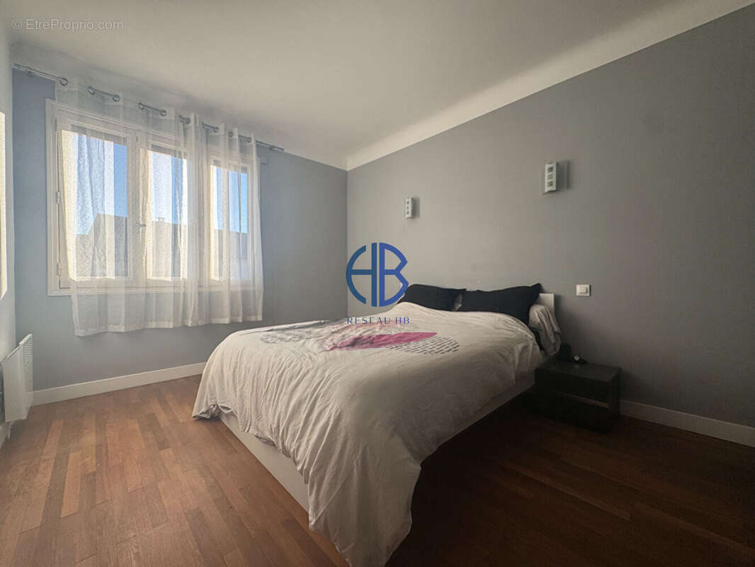 Maison à SERRIERES-DE-BRIORD