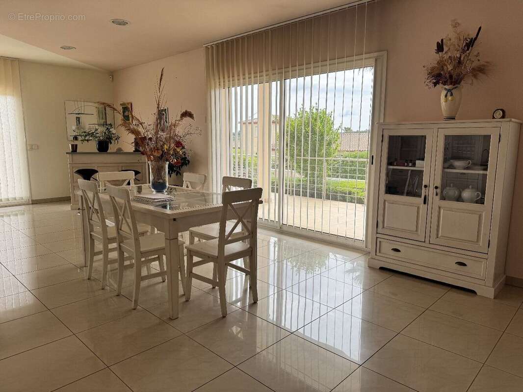 Photo 3 - Maison à PUISSALICON