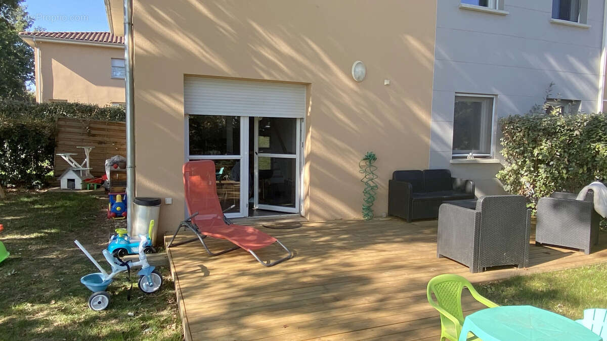 Appartement à SAINTE-CONSORCE