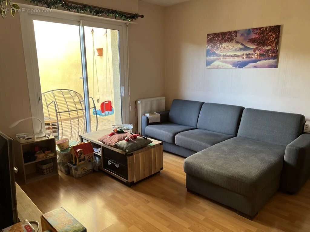 Appartement à LAVIT