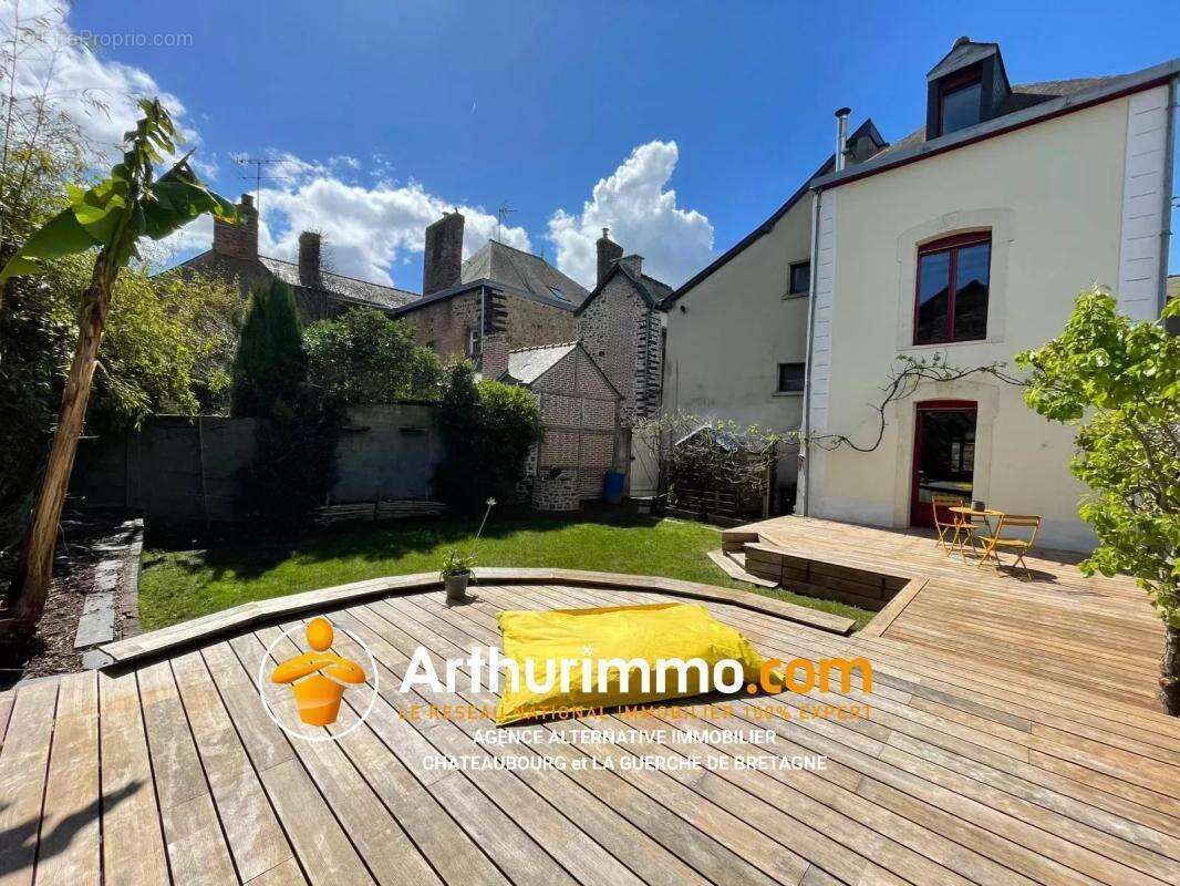 Maison à LA GUERCHE-DE-BRETAGNE
