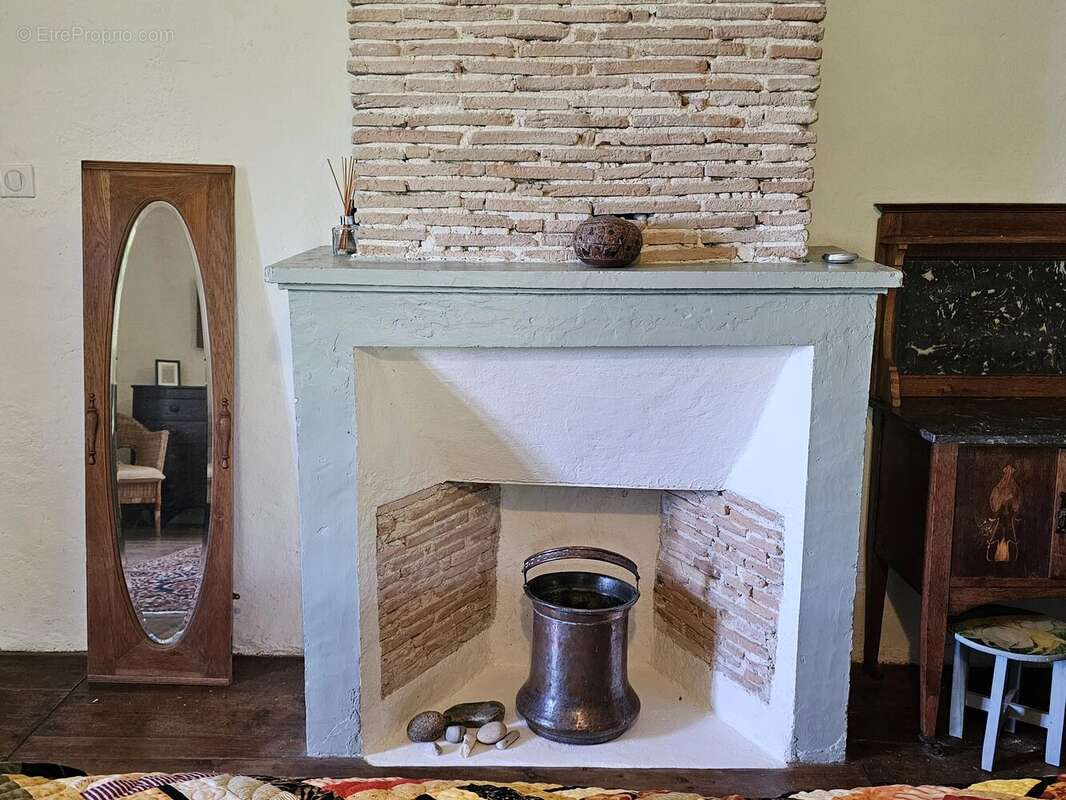 Maison à LOUBES-BERNAC