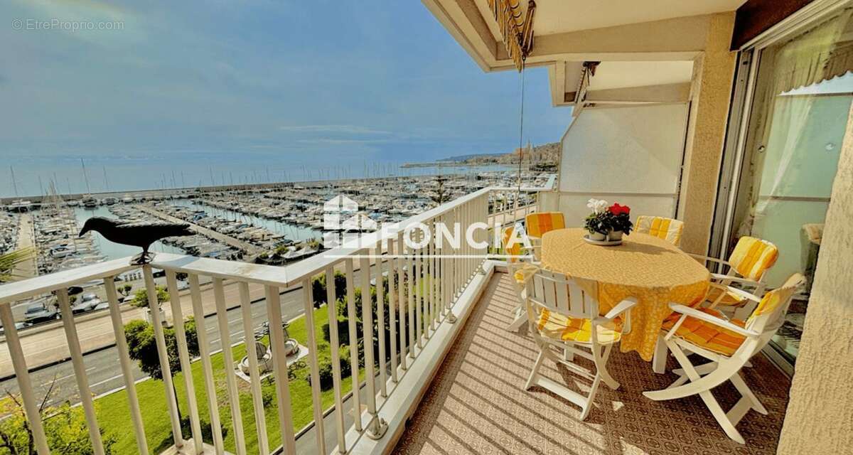 Appartement à MENTON