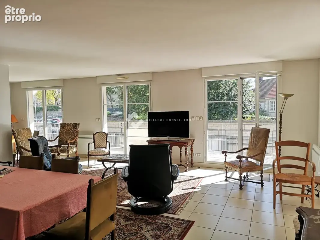 Appartement 4 pièces 142 m² à vendre à Crepy-En-Valois (60800) - photo 3