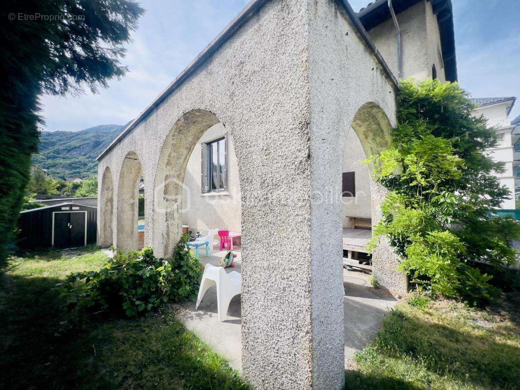 Immeuble de rapport - photo 2