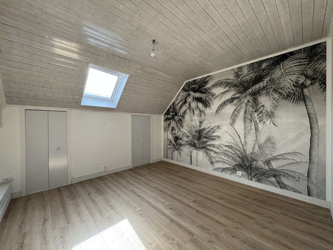 Chambre 1 - Maison à QUINTAL