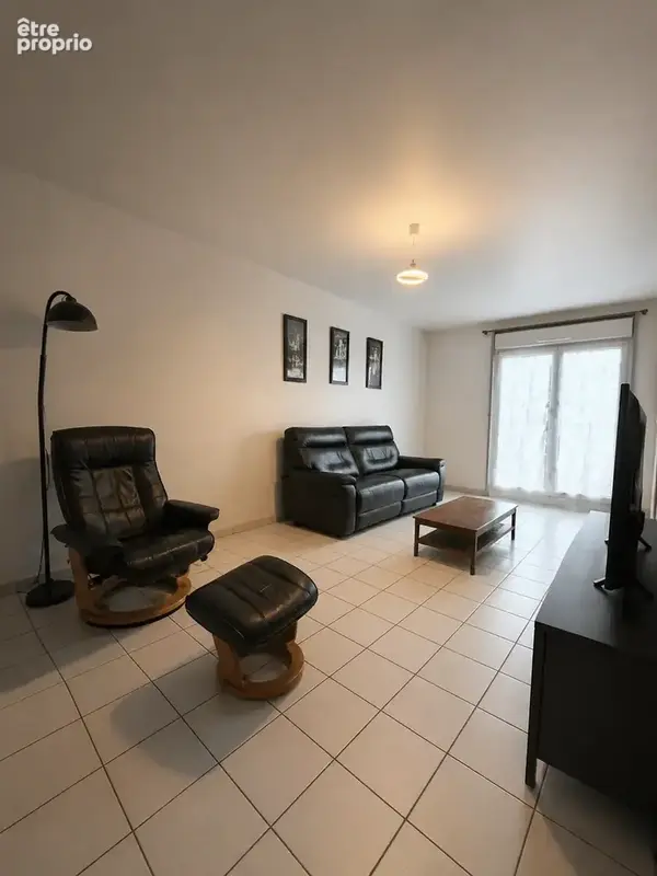 Appartement 3 pièces 67 m² · à Vandoeuvre-les-Nancy · 66,6 m² · 117 000 €