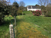 Terrain à PLOUEDERN