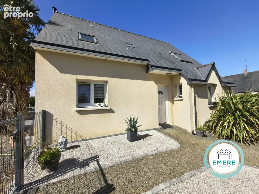 Maison 5 pièces 104 m² à vendre à Pontorson (50170) - photo 1