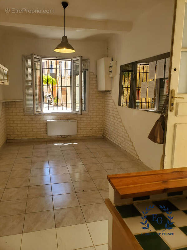 Maison à LA ROQUEBRUSSANNE