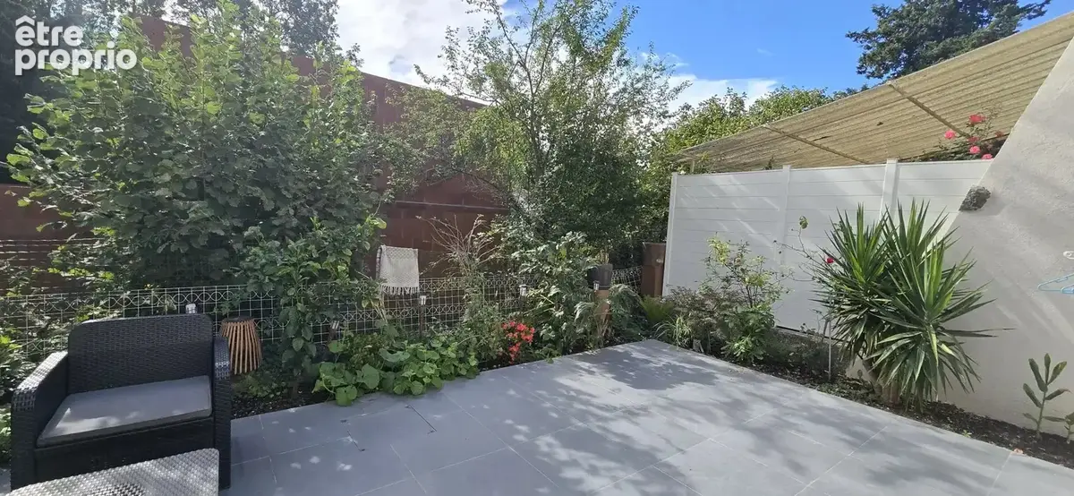 Levens – maison 3 pièces rénovée – terrasse – balcon - photo 14