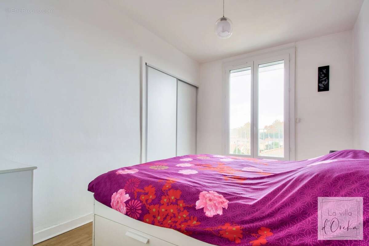 Appartement à VILLENAVE-D'ORNON