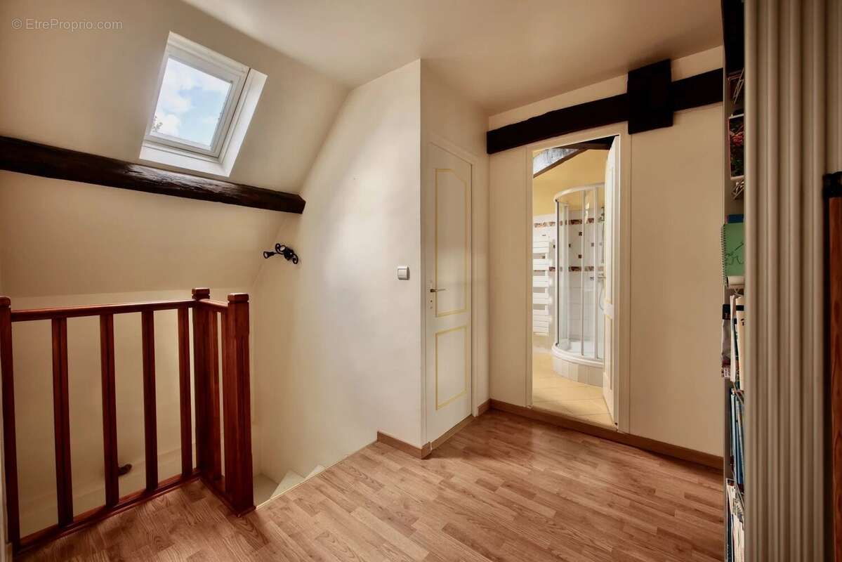 Maison à PLAISIR