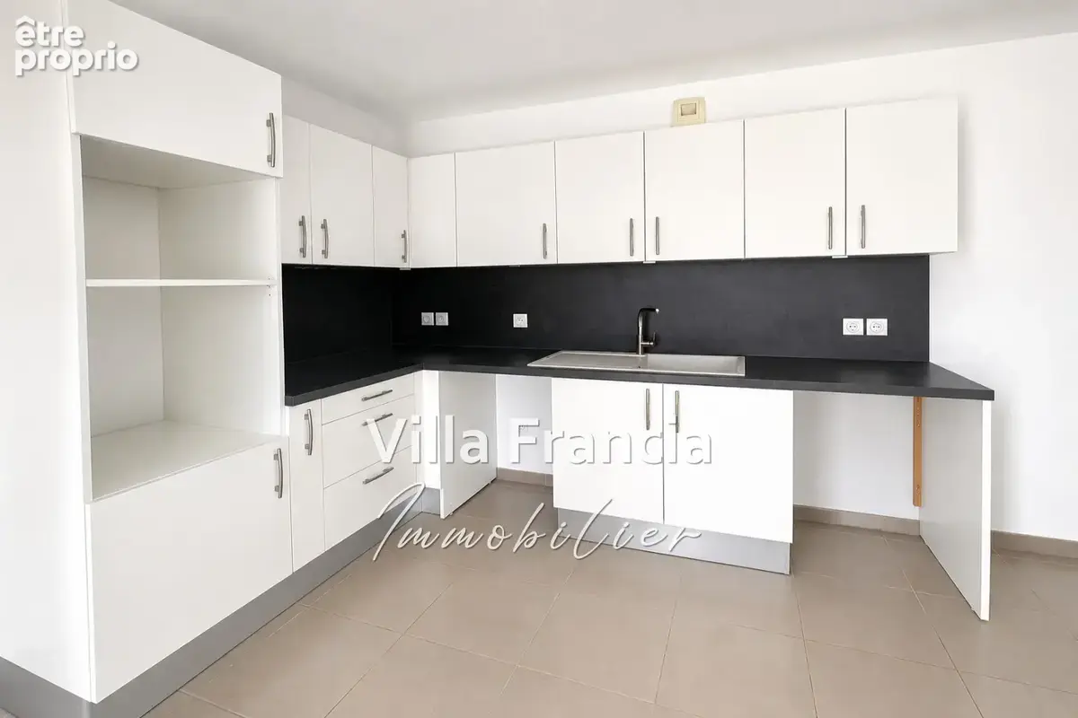 Appartement 3 pièces 62 m² à vendre à Le Cannet (06110) - photo 5