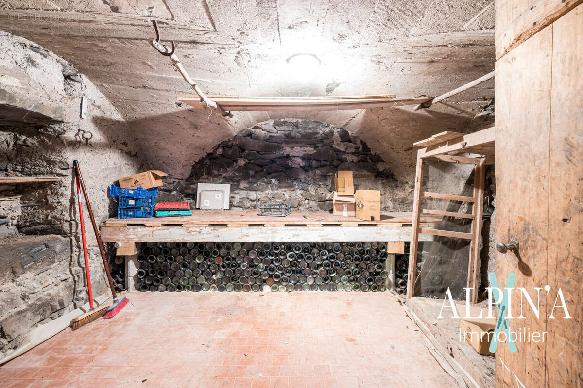 Maison à LA PERRIERE