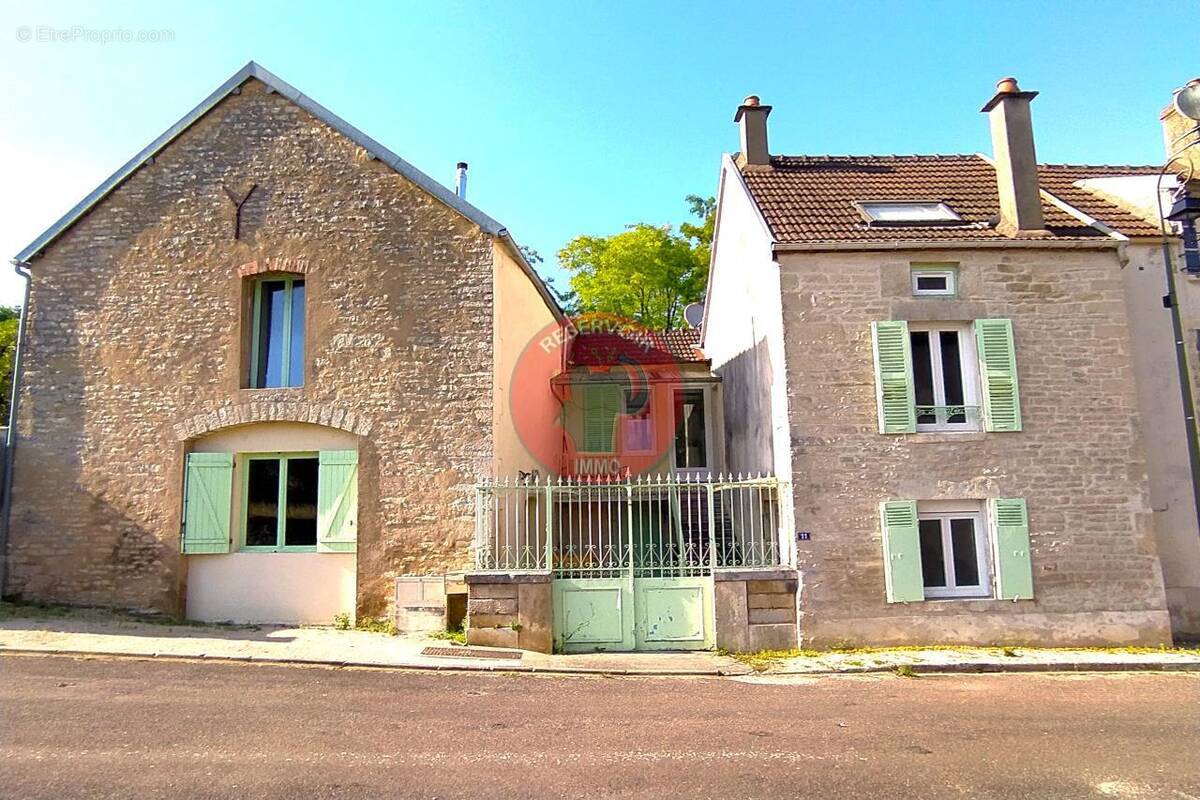 Maison 142 m² à Aisy-Sur-Armancon  - photo 1